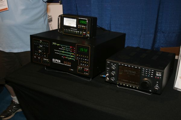 Alpha si Ten-Tec
