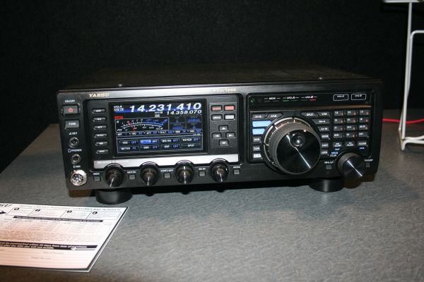 Yaesu FT DX 1200